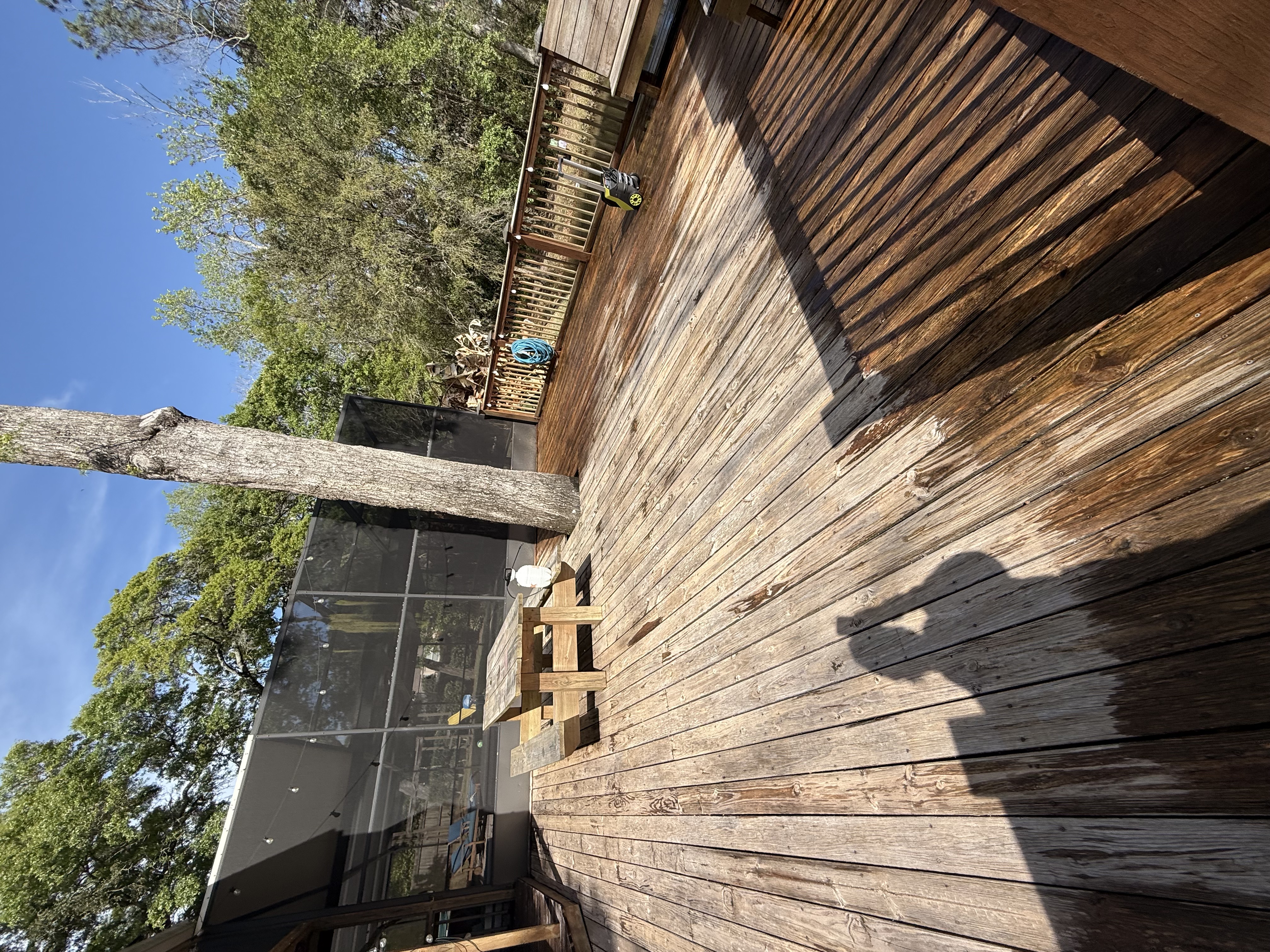 Exterior house painting in Northeast Florida
